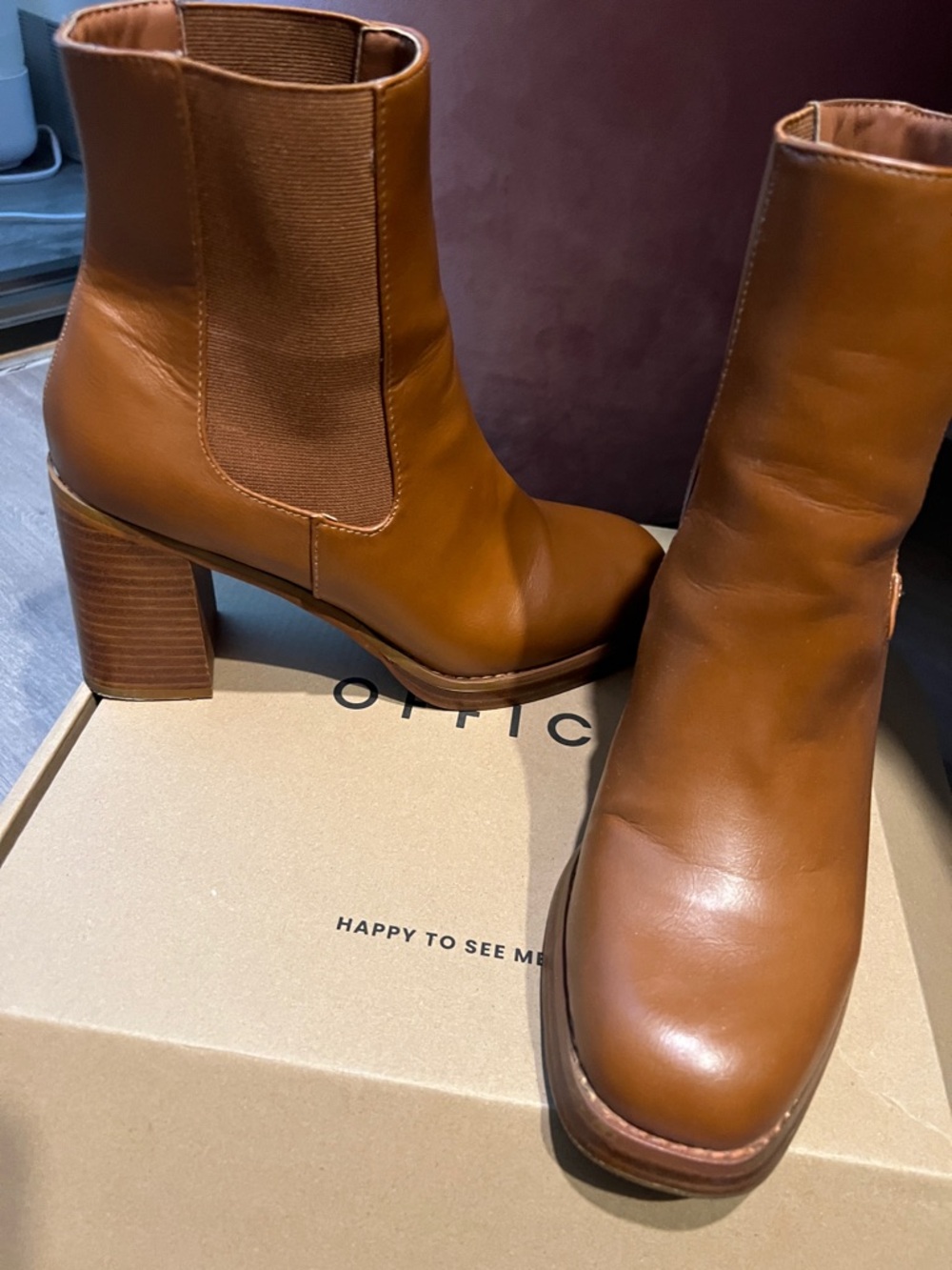 Women's Chestnut Leather Block Heel Chelsea Booties -great deal!!!